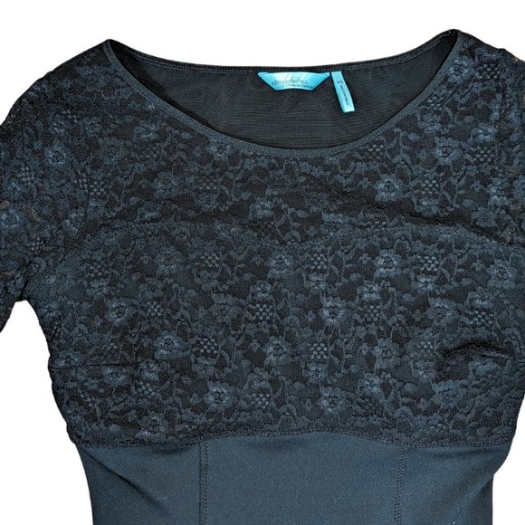 XS Lace LBD bodycon long sleeve black dress - Picture 6 of 8